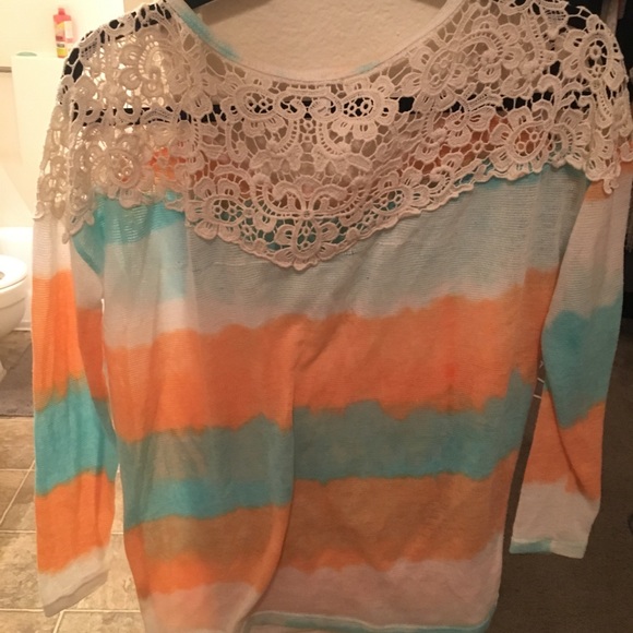 Sweater - Picture 2 of 3